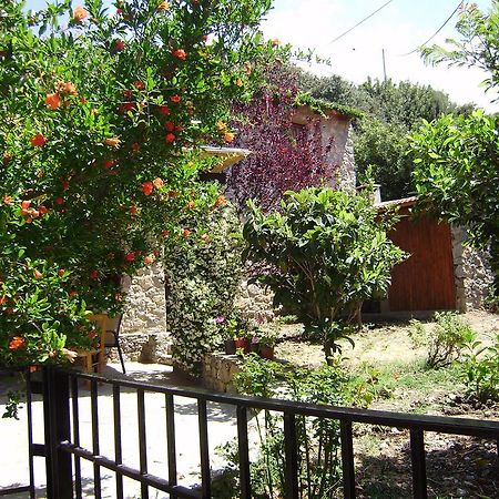 Emilio'S House Villa Agia Paraskevi  Bagian luar foto